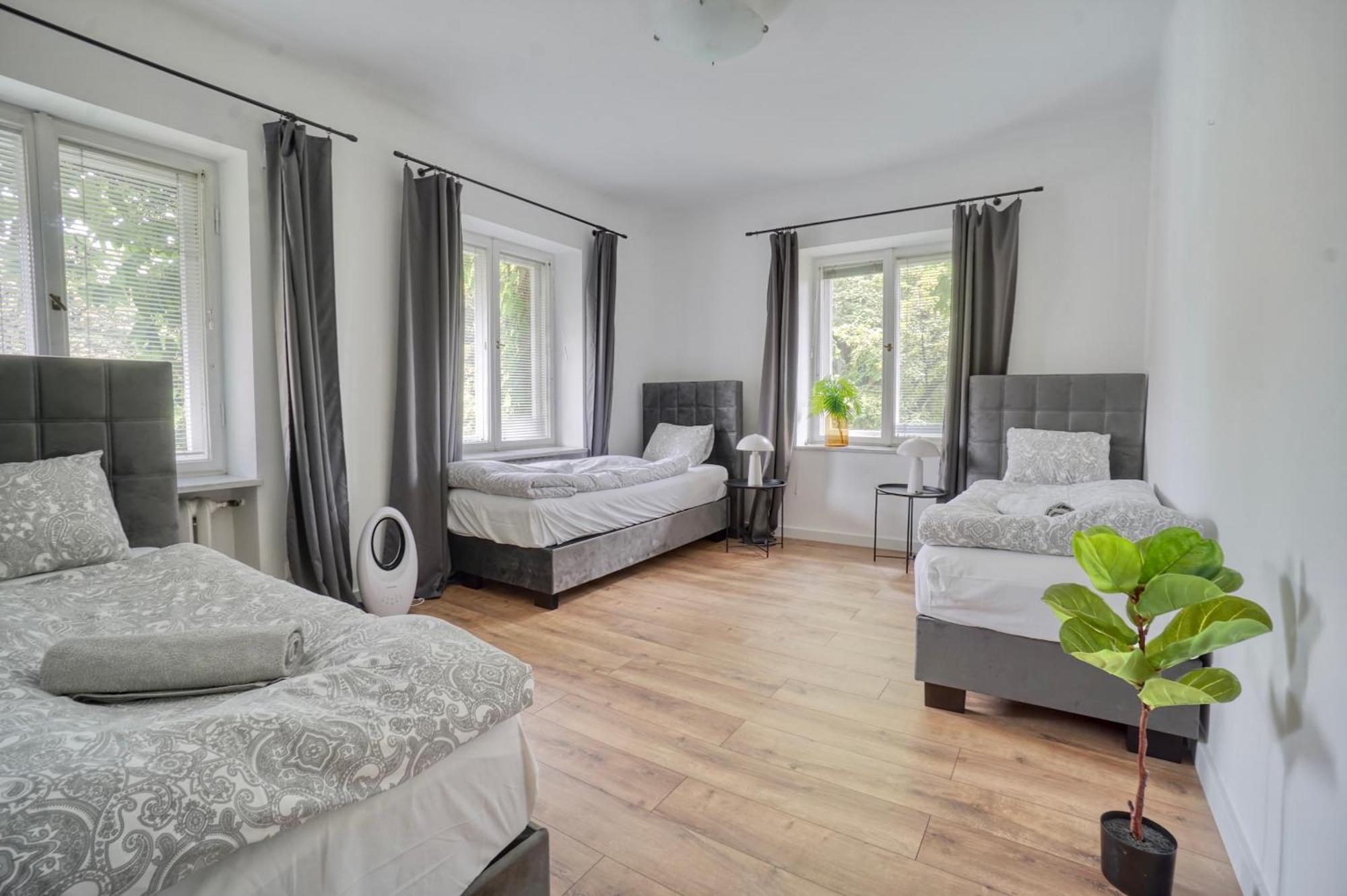 Warsaw Premium Apartments Boczna Екстериор снимка
